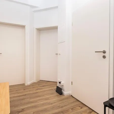 Stilvolles 2r - Garten - Elb- & Flughafennaehe Apartamento *